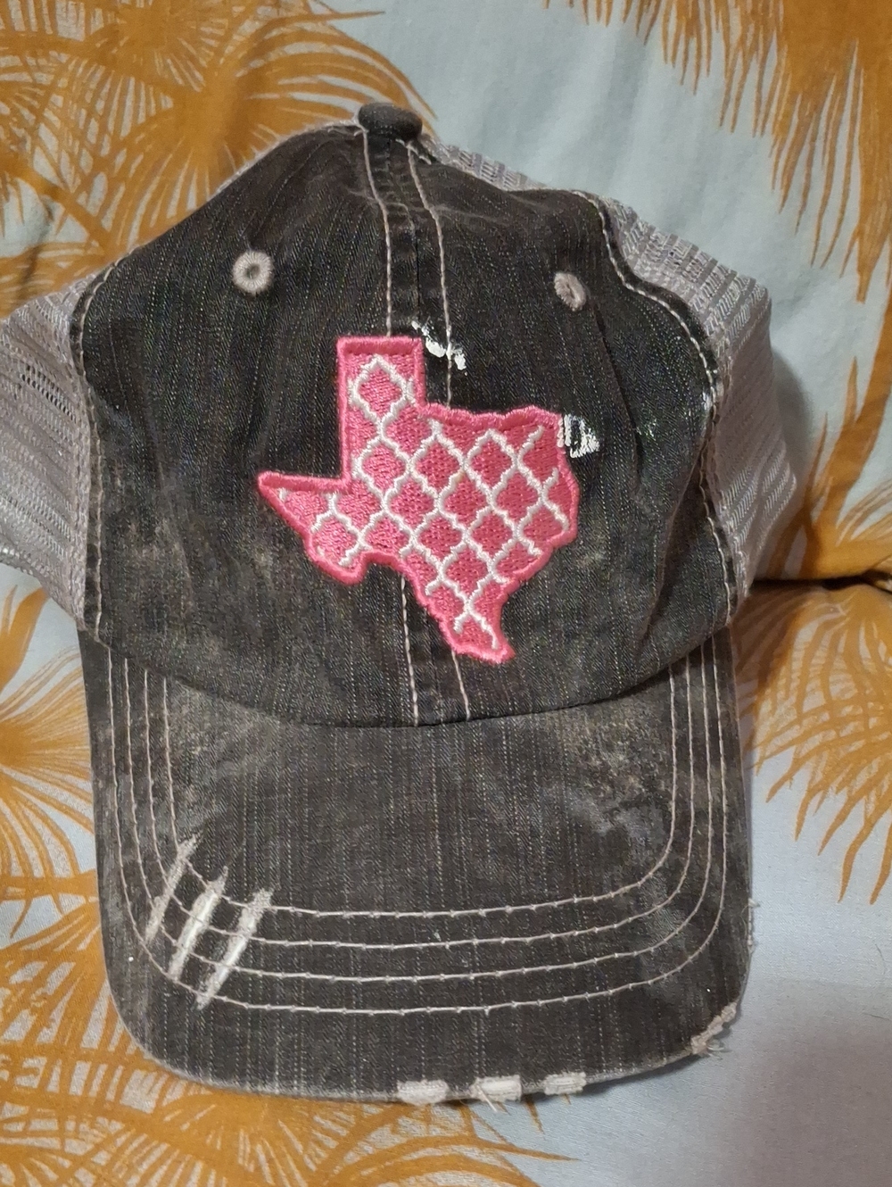 Ladies Pink Texas Patch Trucker Hat
